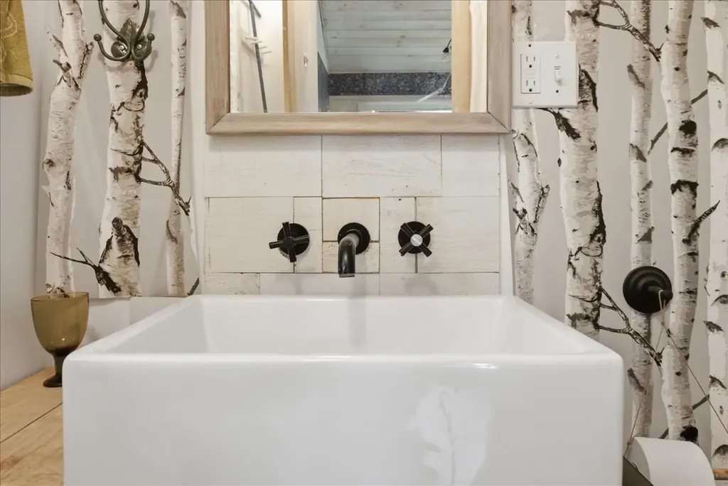 22 Woodland Road Winthrop ME 04364