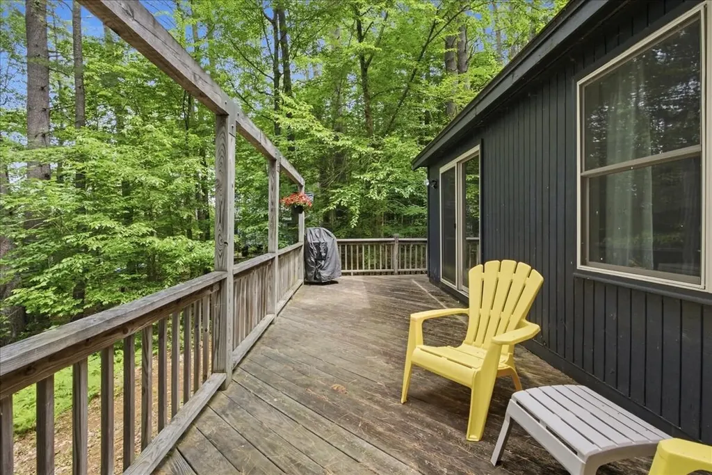 22 Woodland Road Winthrop ME 04364