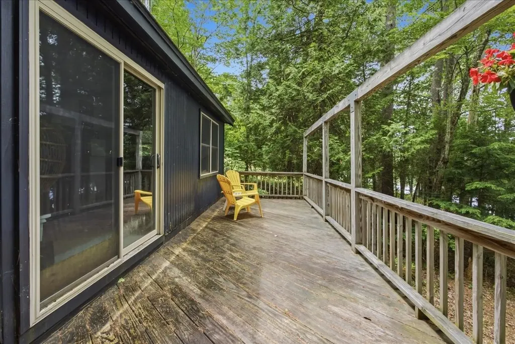 22 Woodland Road Winthrop ME 04364