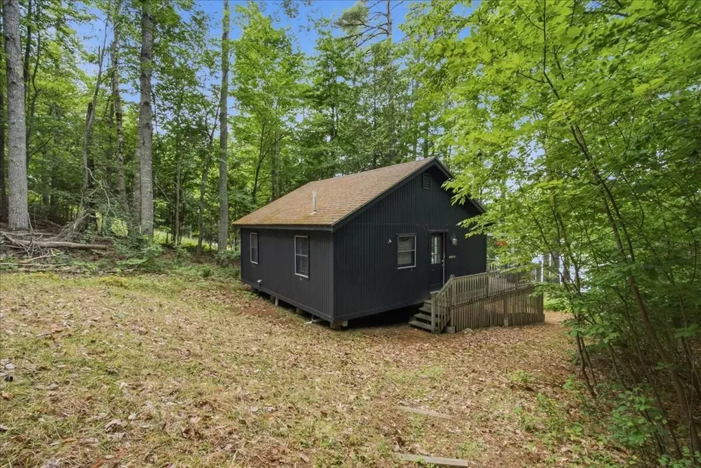22 Woodland Road Winthrop ME 04364