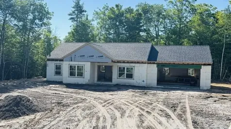 48 Jessica Way Poland ME 04274