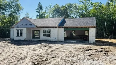48 Jessica Way Poland ME 04274