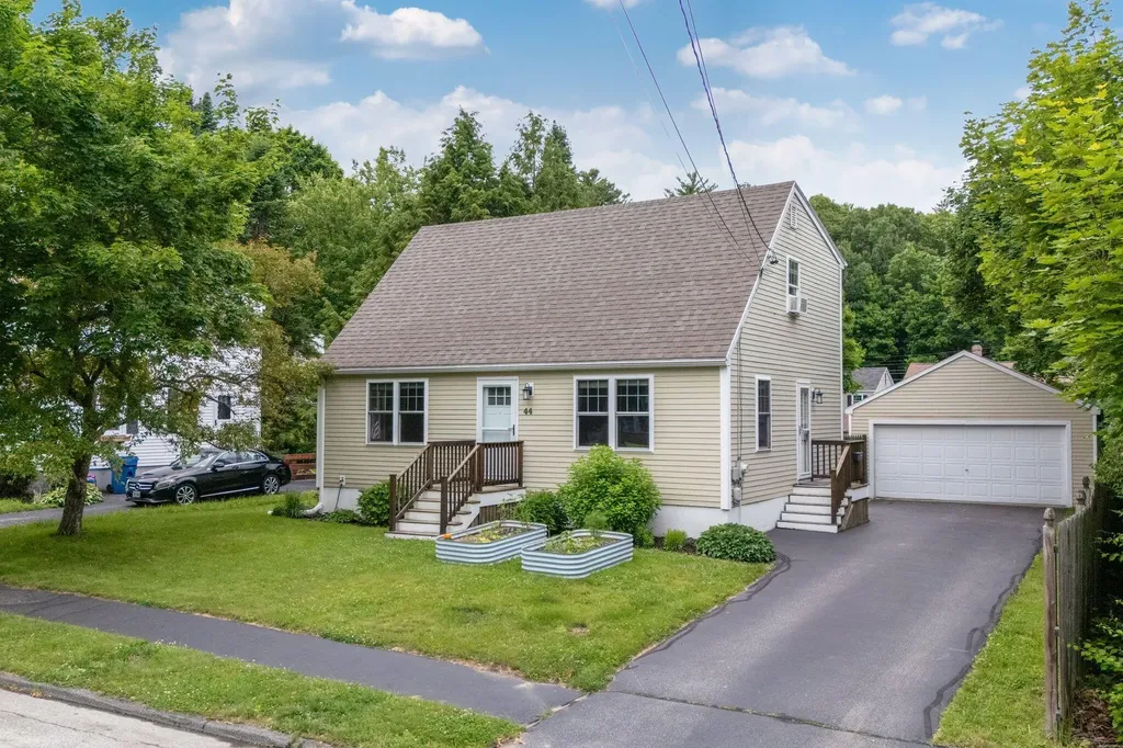 44 Jersey Avenue Portland ME 04103