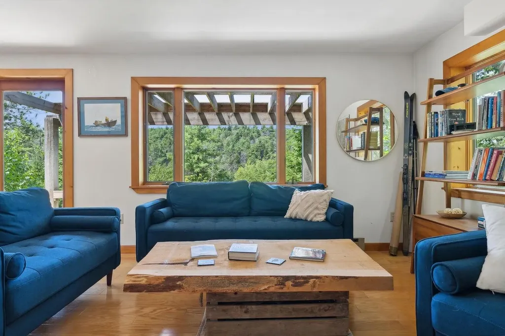 11 Orion Point Way Harpswell ME 04079