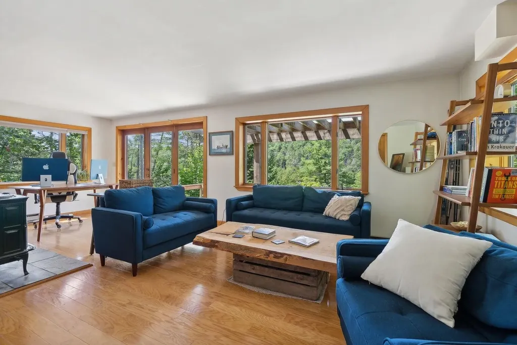 11 Orion Point Way Harpswell ME 04079