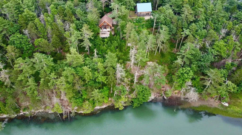 11 Orion Point Way Harpswell ME 04079