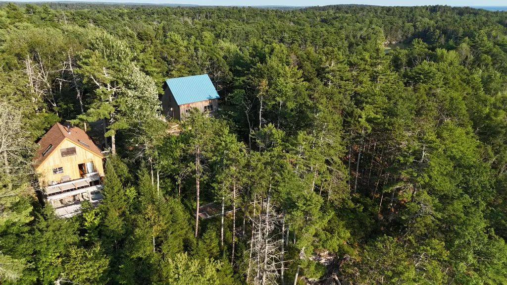 9 + 11 Orion Point Way Harpswell ME 04079