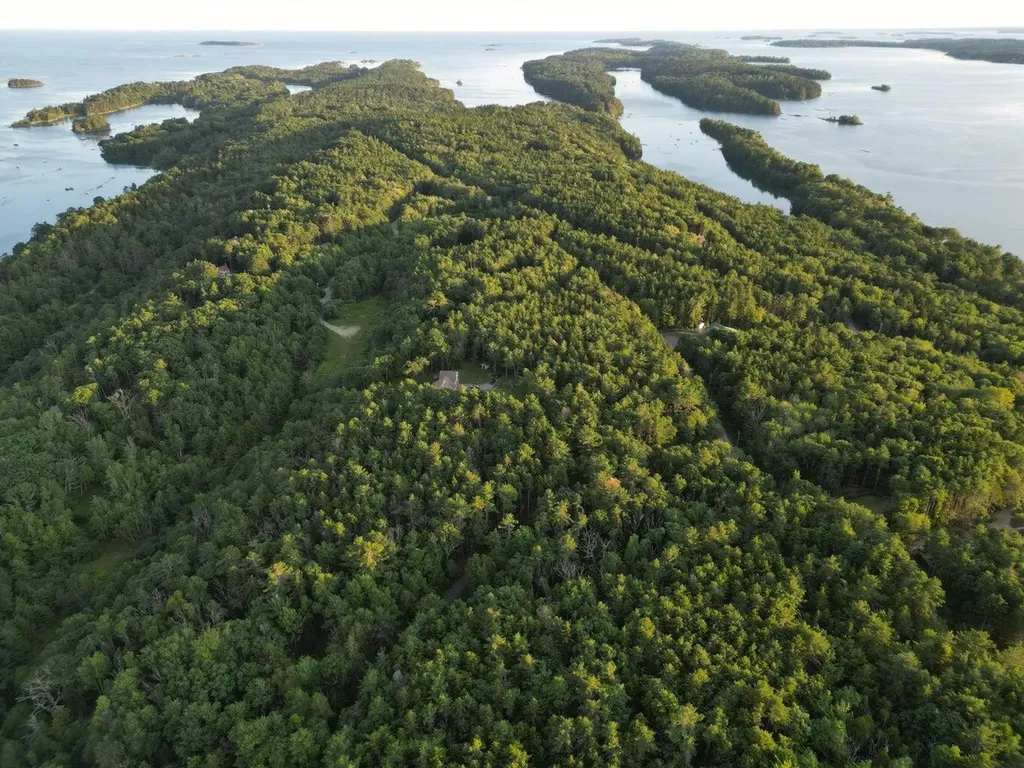 11 Orion Point Way Harpswell ME 04079