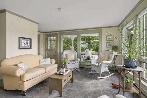 19 Water Street Damariscotta ME 04543