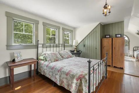 19 Water Street Damariscotta ME 04543