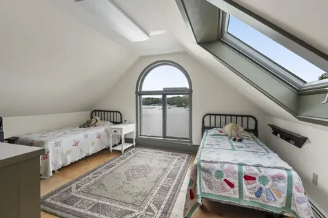 19 Water Street Damariscotta ME 04543