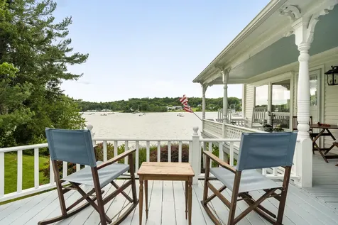 19 Water Street Damariscotta ME 04543