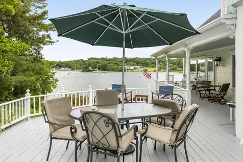 19 Water Street Damariscotta ME 04543