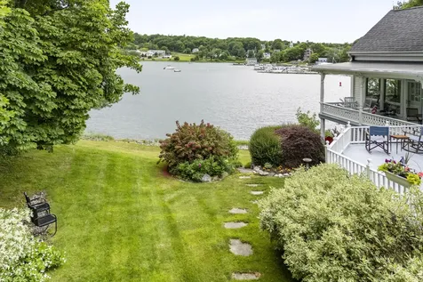 19 Water Street Damariscotta ME 04543