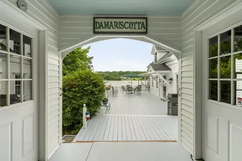 19 Water Street Damariscotta ME 04543