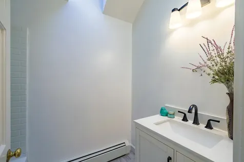 7 Pike Avenue Searsport ME 04974