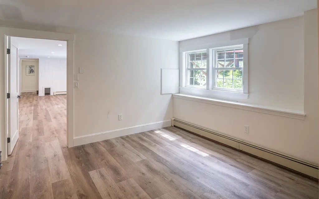 8 Fox Hill Road Cape Elizabeth ME 04107
