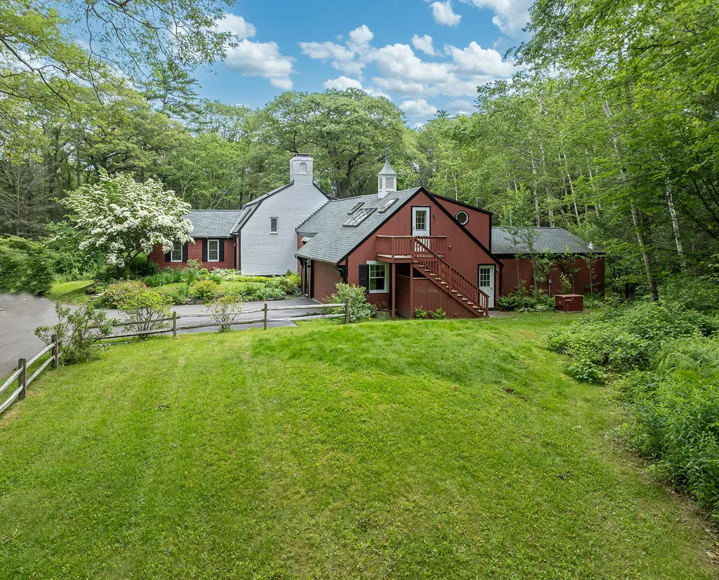 8 Fox Hill Road Cape Elizabeth ME 04107