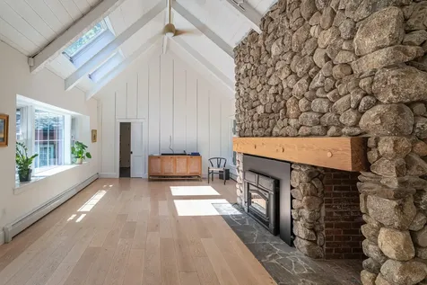 8 Fox Hill Road Cape Elizabeth ME 04107