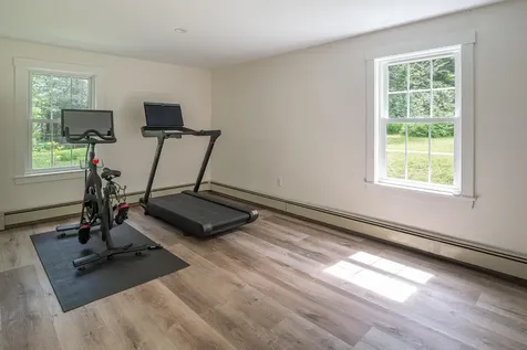 8 Fox Hill Road Cape Elizabeth ME 04107