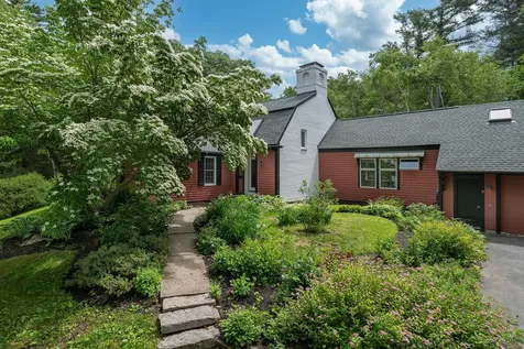 8 Fox Hill Road Cape Elizabeth ME 04107