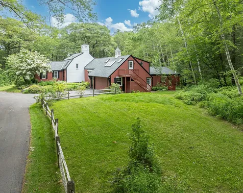8 Fox Hill Road Cape Elizabeth ME 04107