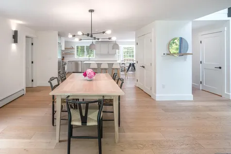 8 Fox Hill Road Cape Elizabeth ME 04107