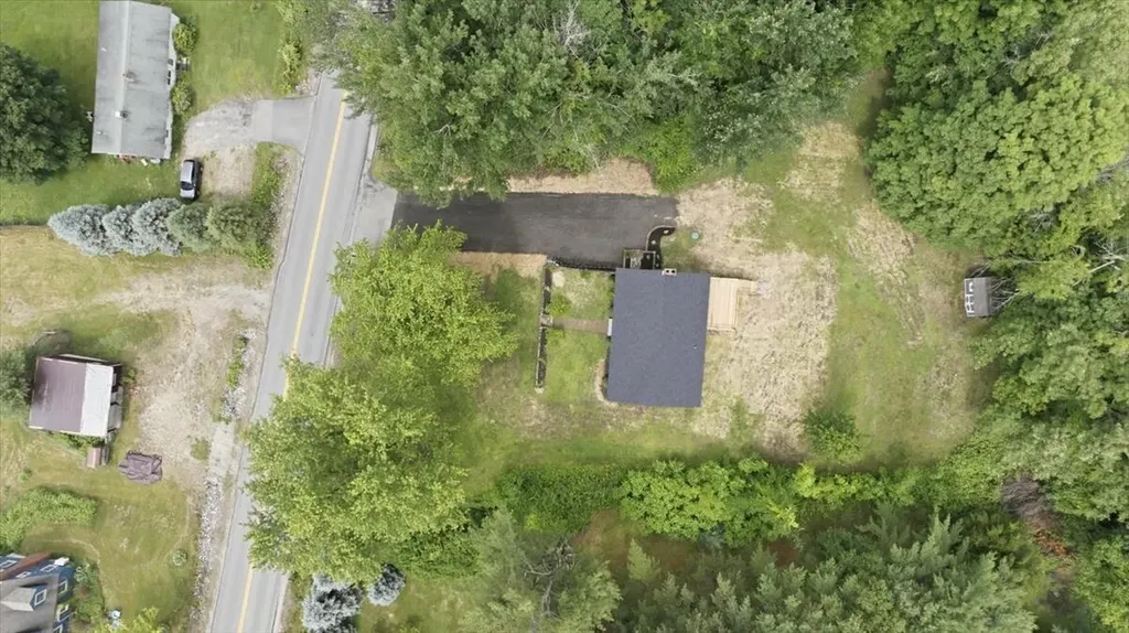 79 Marston Hill Road Auburn ME 04210