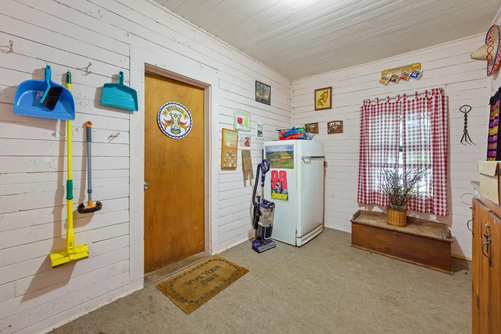 32 Willow Street Patten ME 04765