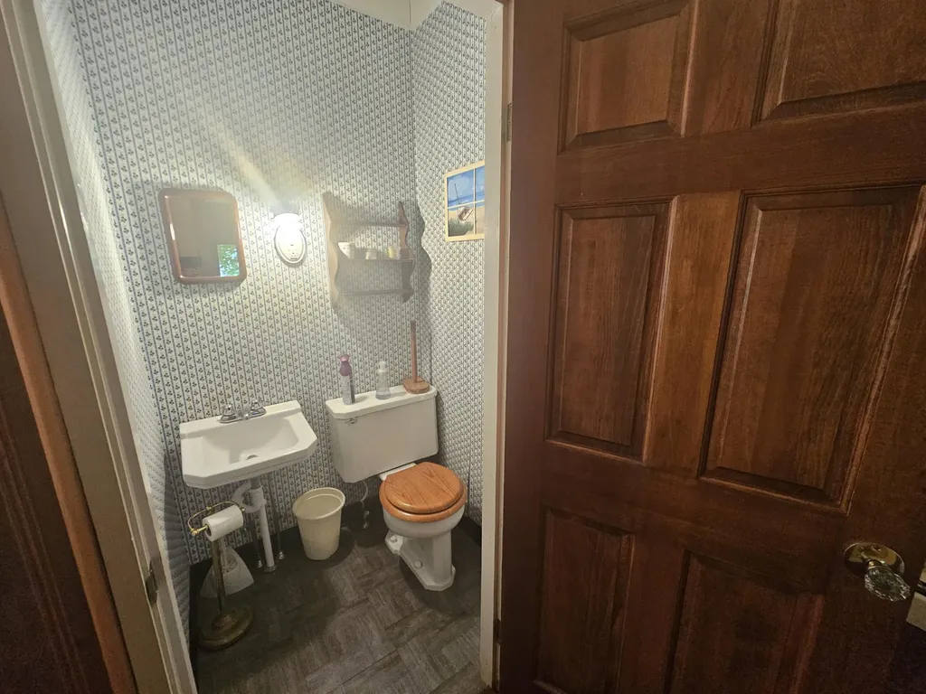 32 Willow Street Patten ME 04765