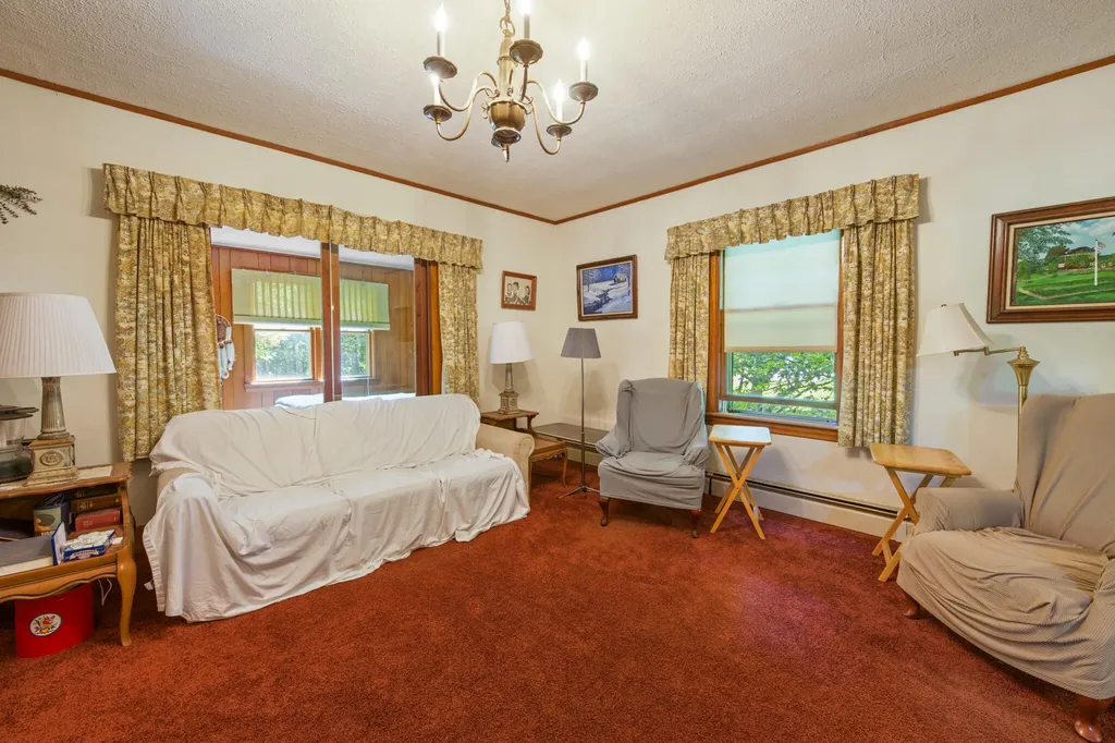 32 Willow Street Patten ME 04765