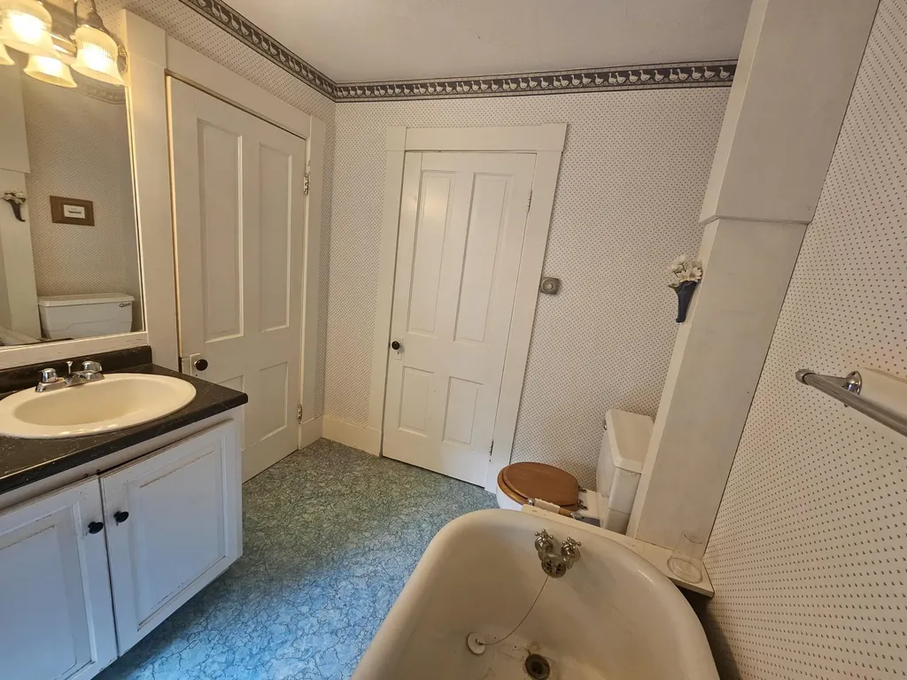 32 Willow Street Patten ME 04765