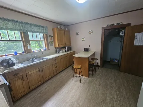 32 Willow Street Patten ME 04765