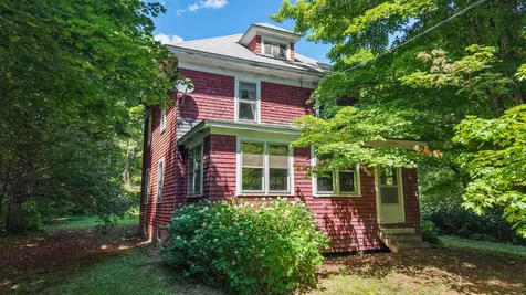 32 Willow Street Patten ME 04765