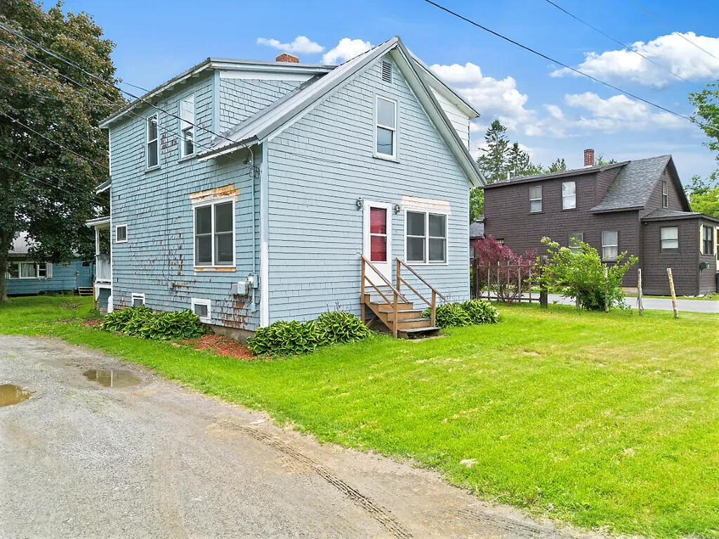 110 Noble Court Pittsfield ME 04967