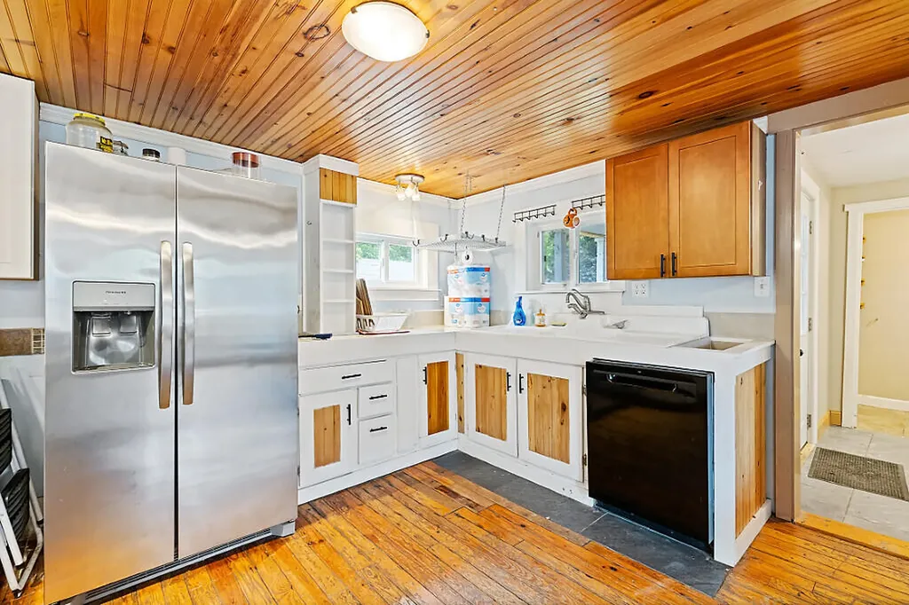 110 Noble Court Pittsfield ME 04967