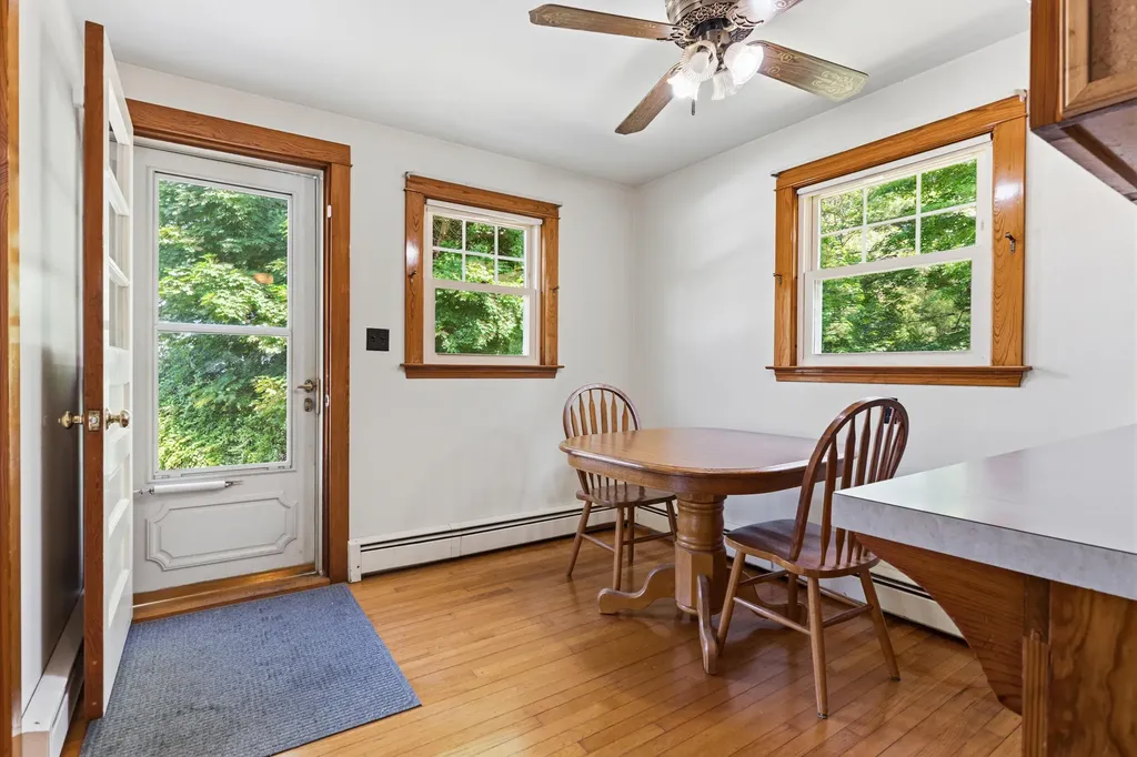 12 Dana Avenue Kittery ME 03904