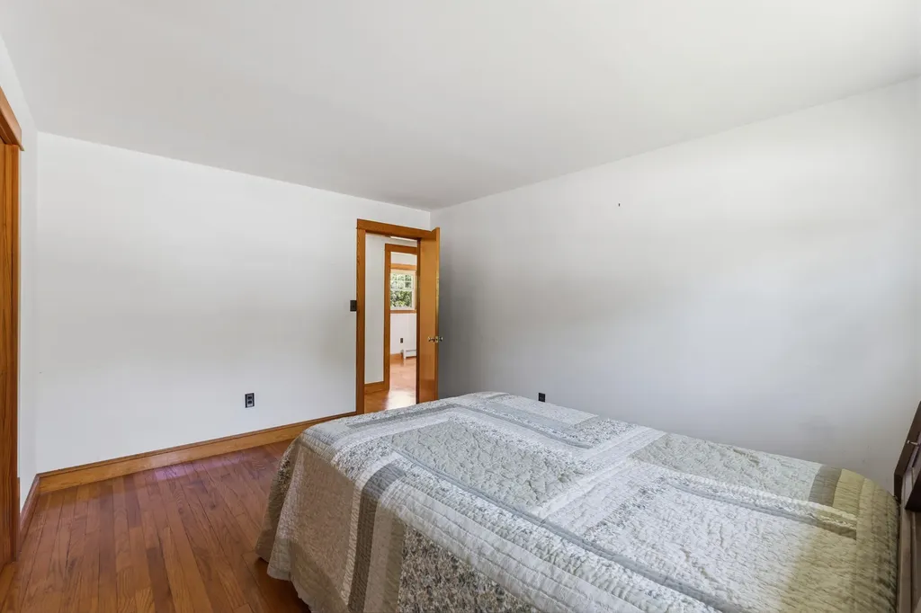 12 Dana Avenue Kittery ME 03904