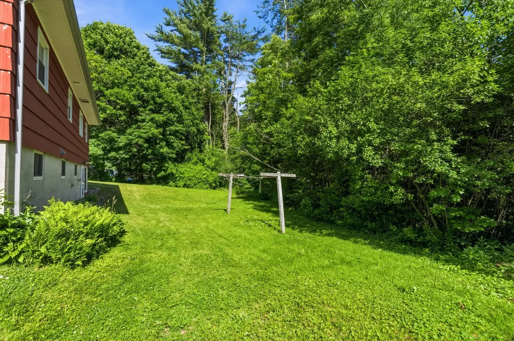 12 Dana Avenue Kittery ME 03904