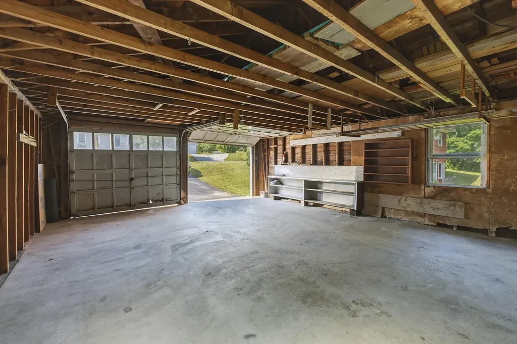 12 Dana Avenue Kittery ME 03904