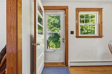 12 Dana Avenue Kittery ME 03904