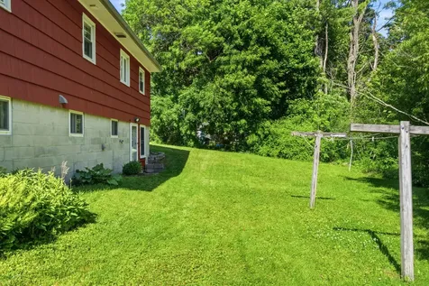 12 Dana Avenue Kittery ME 03904