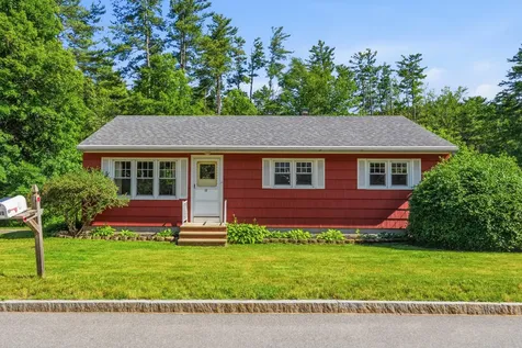 12 Dana Avenue Kittery ME 03904