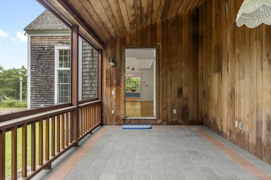 21 Townley Drive Damariscotta ME 04543