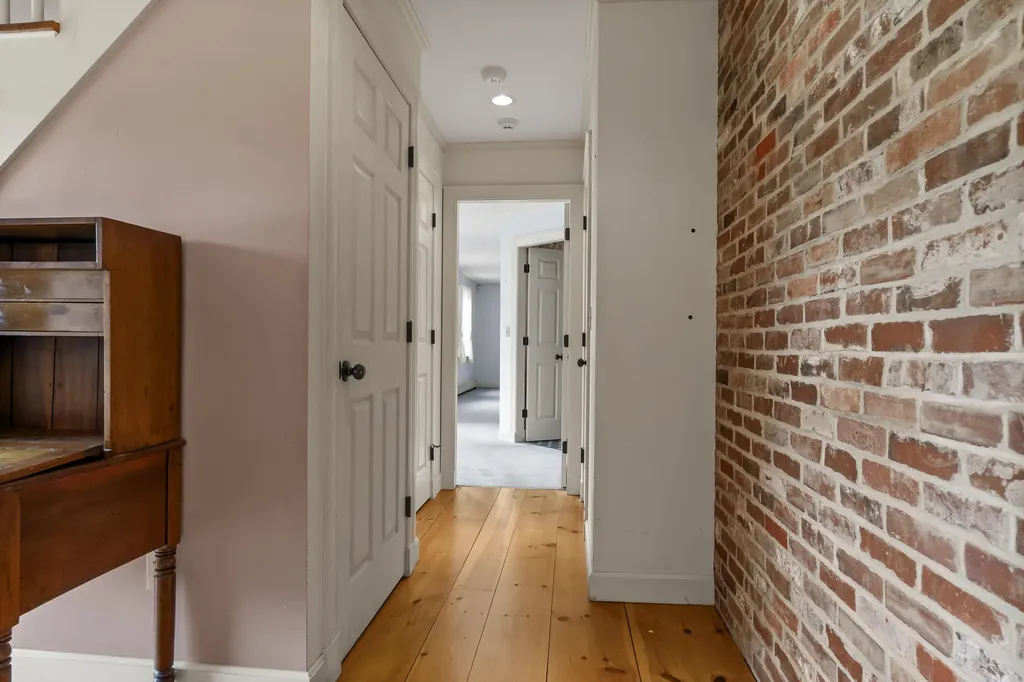 21 Townley Drive Damariscotta ME 04543