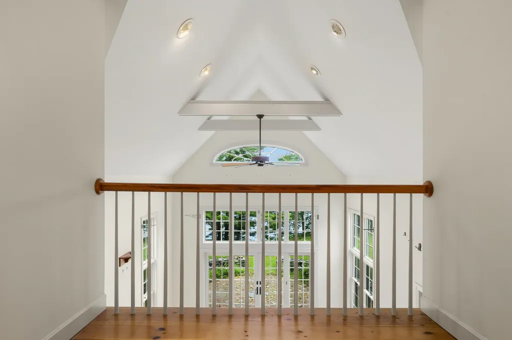21 Townley Drive Damariscotta ME 04543