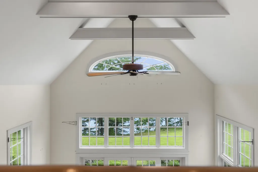 21 Townley Drive Damariscotta ME 04543