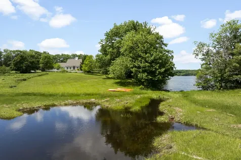 21 Townley Drive Damariscotta ME 04543