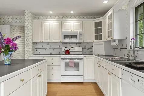 21 Townley Drive Damariscotta ME 04543