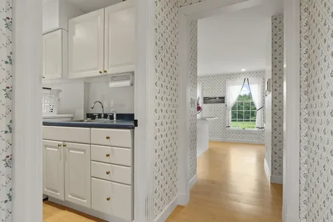 21 Townley Drive Damariscotta ME 04543